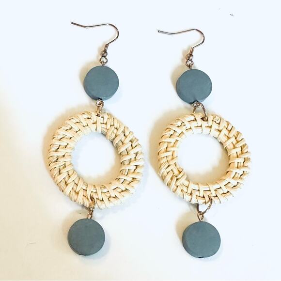 Woven Raffia with Wood Circle Drop Earrings - Picture 1 of 1